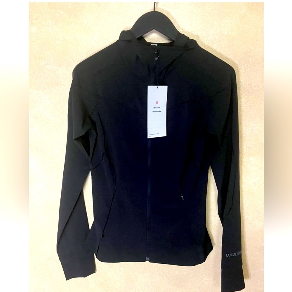 New Lululemon - Mist Over Windbreaker - Black - Size 4 - NWT
